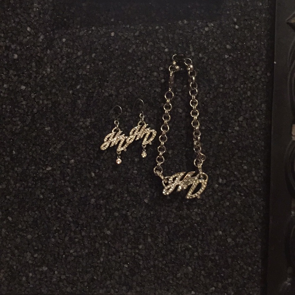Women’s Harley Davidson Earring/bracelet set